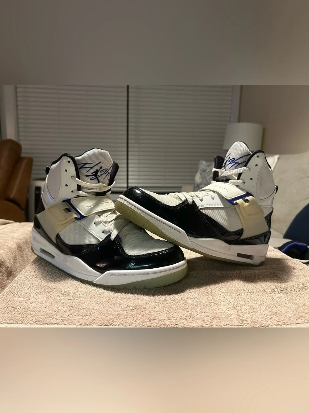 Nike Air Jordan Flight 45 High Mens Size-11 Concord Black White DC2571-100
